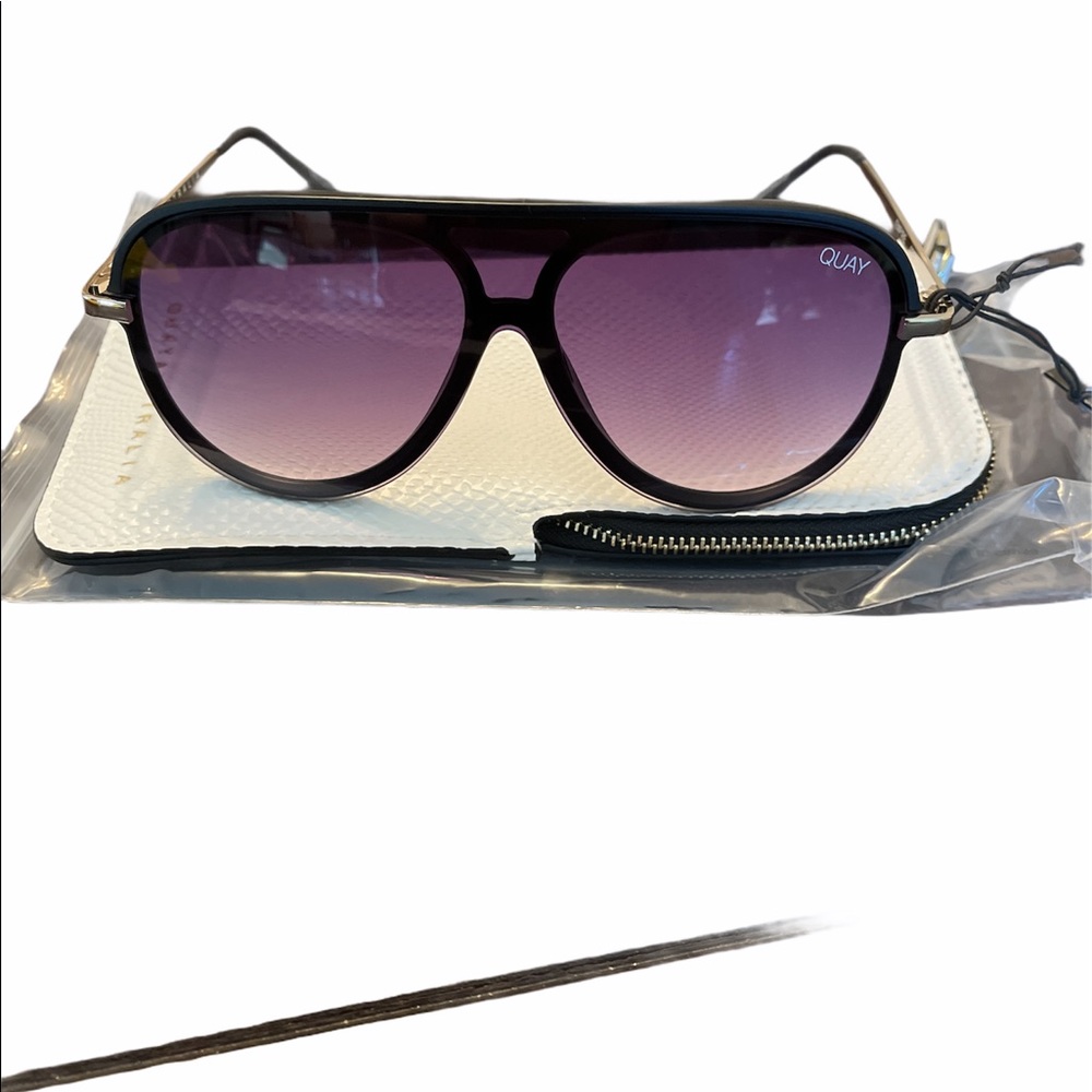 Quay Empire Sunglasses